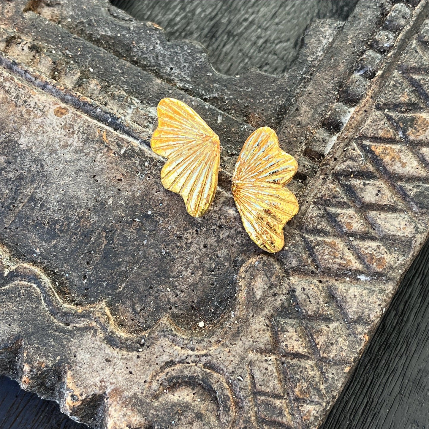 Monarch Studs