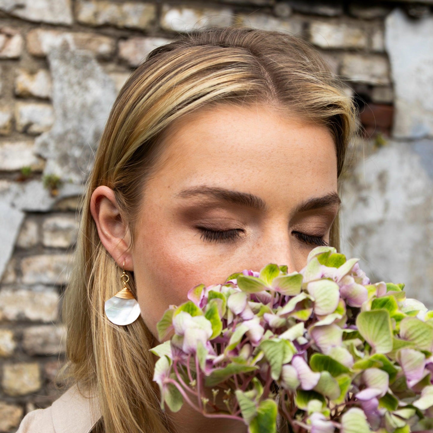 Pearl Shell Earrings - Kybalion Jewellery