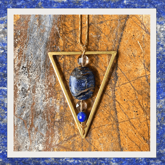 Uncovering the Rich History and Beauty of Lapis Lazuli: The Blue Gemstone with Golden Secrets - Kybalion Jewellery