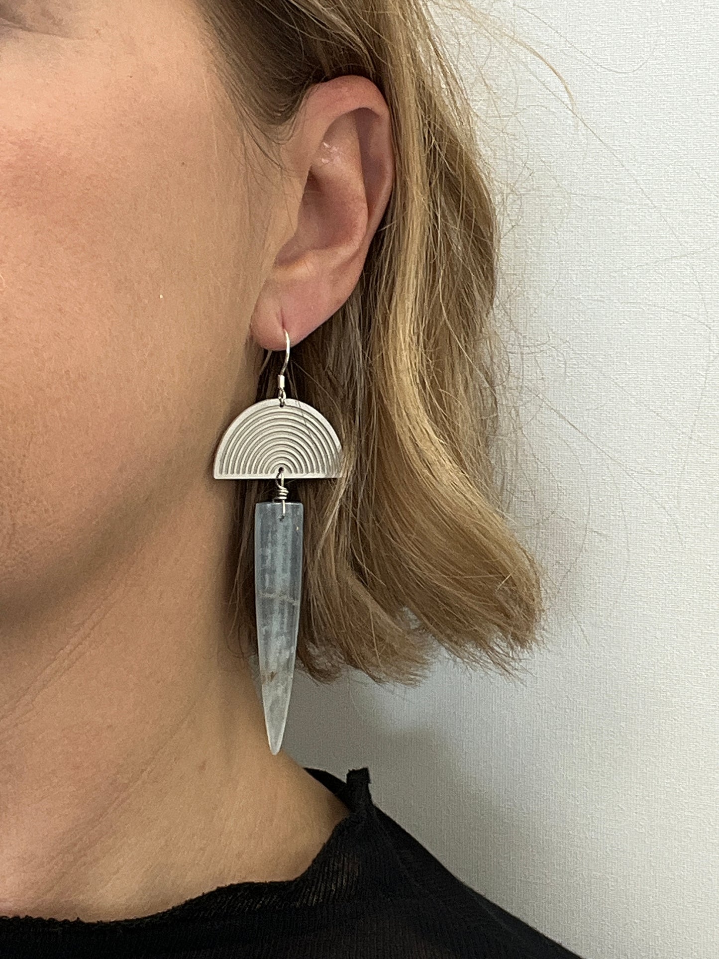 Kunzite Earrings - Kybalion Jewellery