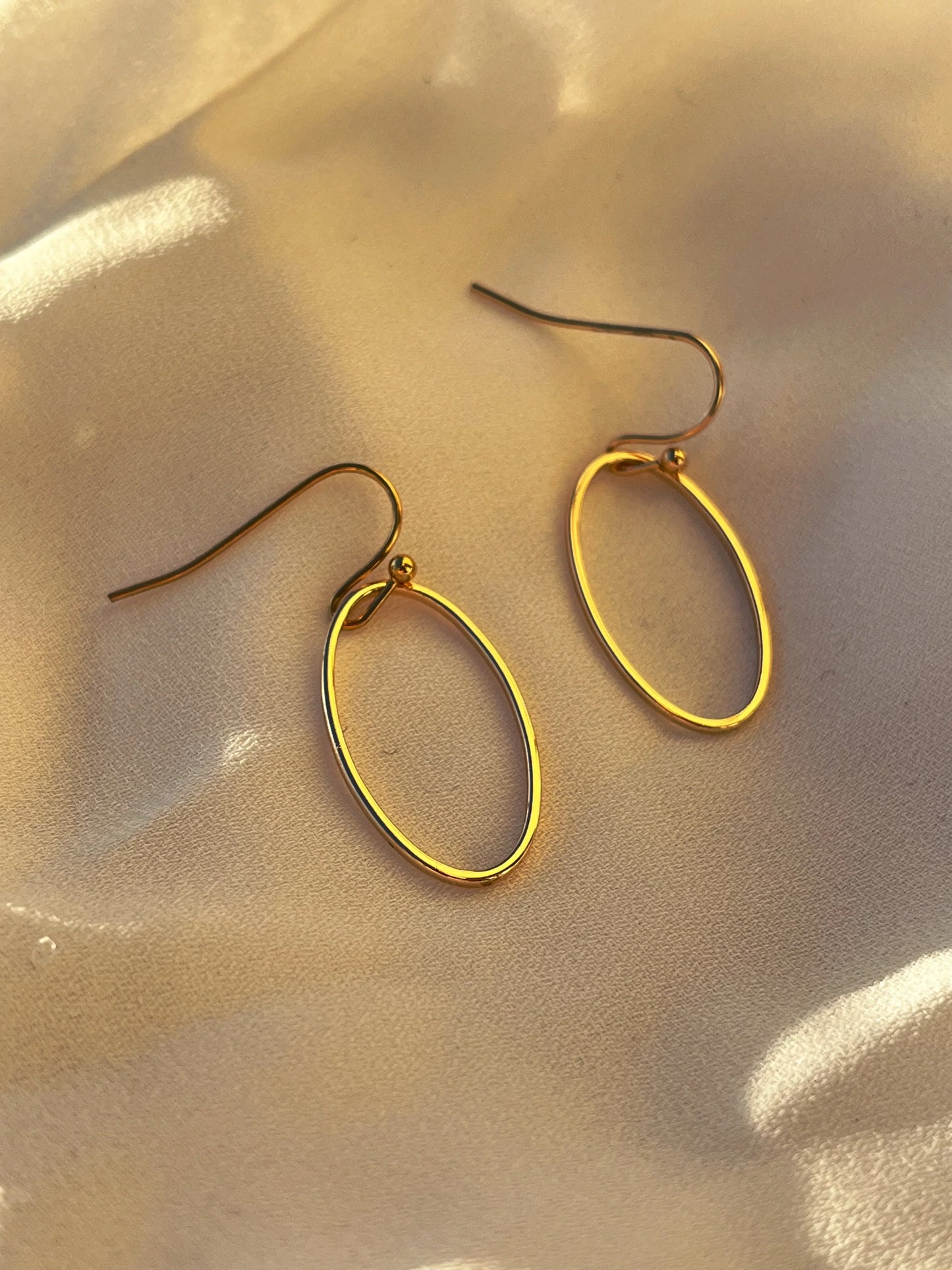 Ollie Earrings - Kybalion Jewellery